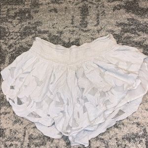 Free People white high waisted flowy shorts